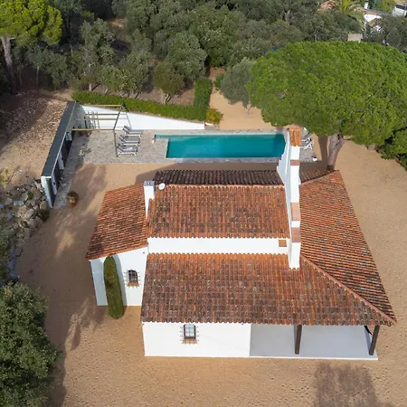 فيلة La Capella Costa Brava - By Emerald *